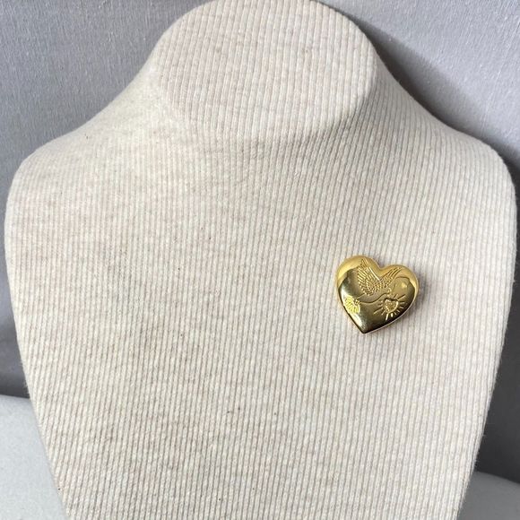 The Variety Club Brooch Gold Tone Heart Shape Dove Heart Engraving - Picture 3 of 7